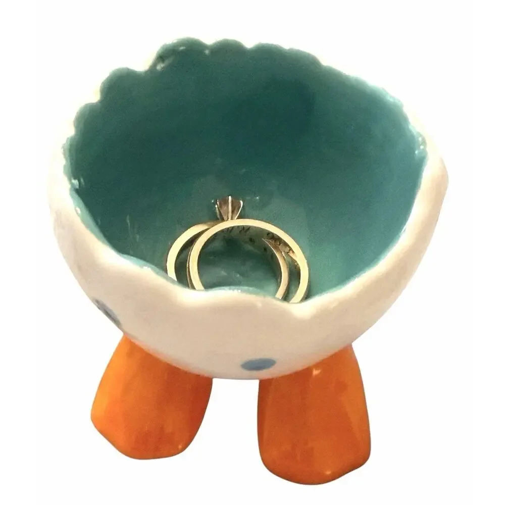 Cracked Egg Cup With Duck Feet Easter Whimsical Farmhouse Decor Trinkets 3421-45